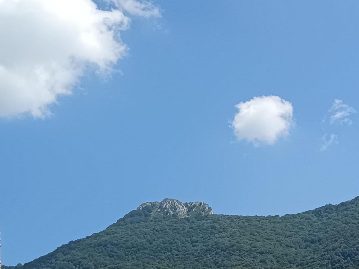 I Tre Moschettoni Apartment Valbrona Luaran gambar